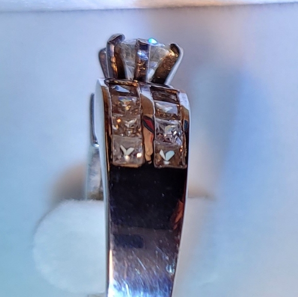 Vintage Swarovski 925 Silver Solitaire with Side Channel Set Crystals US 9 - Picture 6 of 8